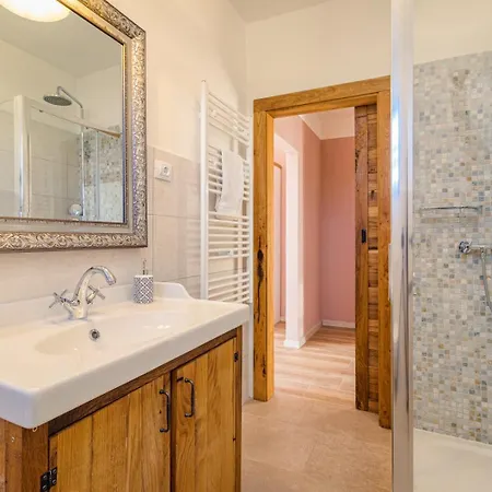Villa Rajana For 14 Persons